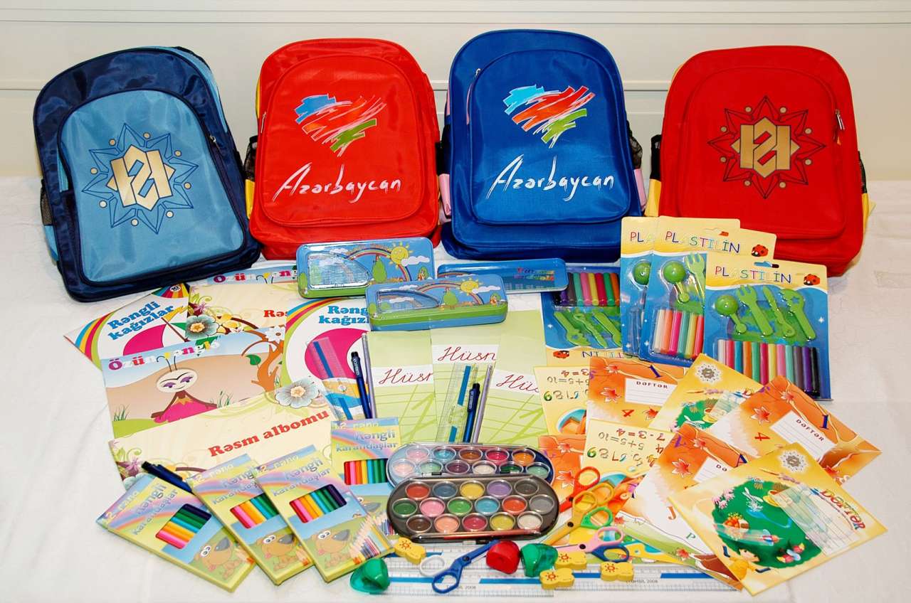 Heydar Aliyev Foundation distributes schoolbags, teaching aids to schools