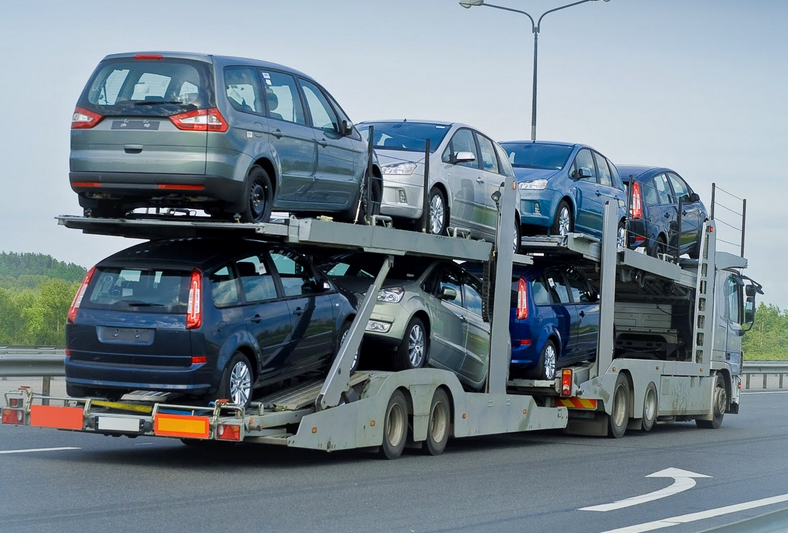 Azerbaijan’s car imports cut in half