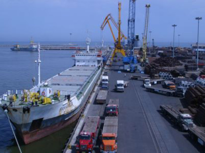 Turkmenistan studies experience of Turkish, European seaports