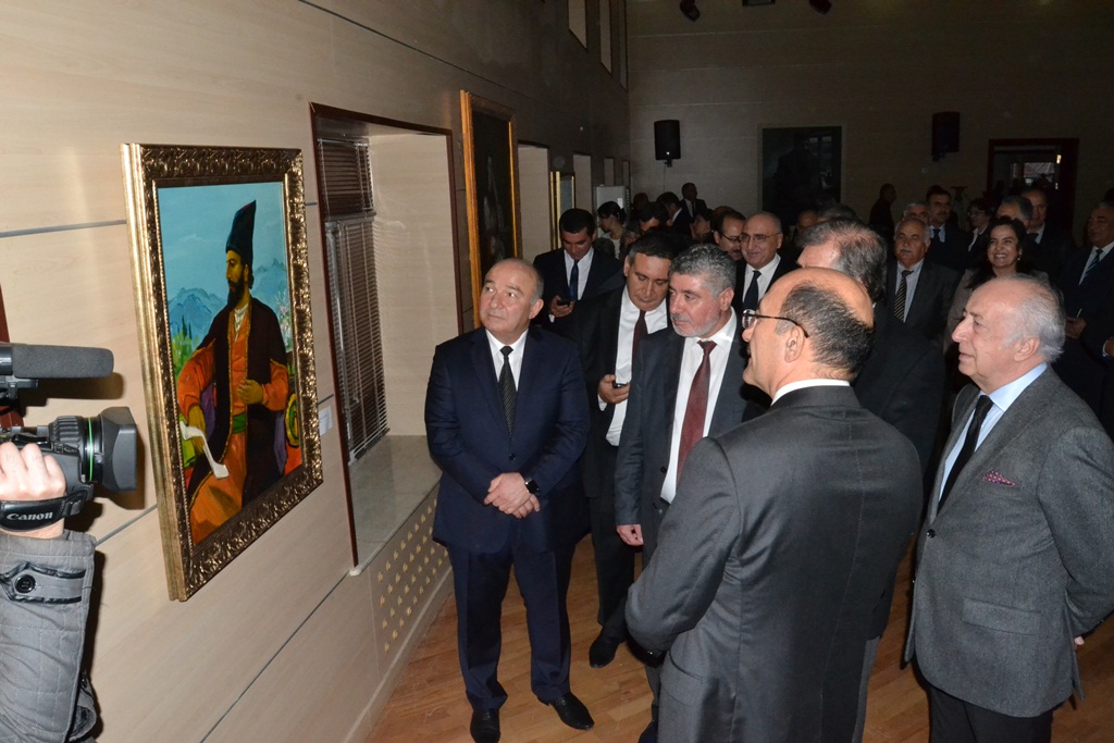 Shamakhi features portraits of national poets, writers