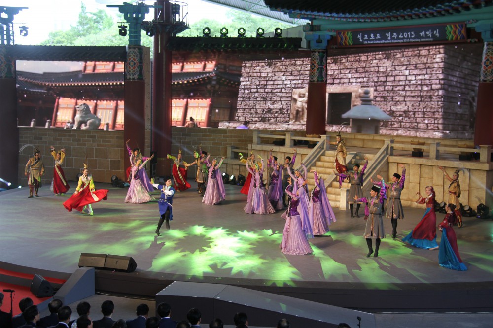 Azerbaijani culture featured at Korean festival