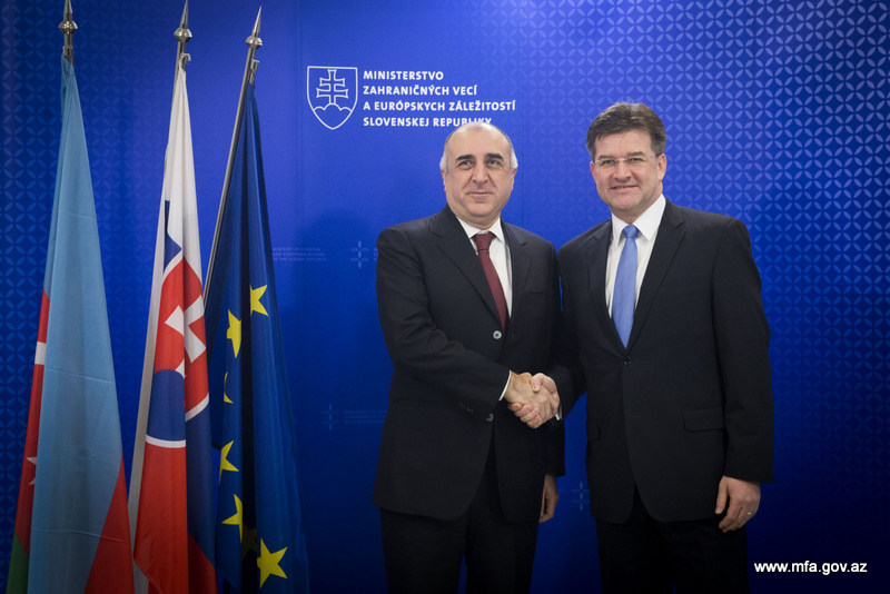 Baku, Bratislava mull cooperation in energy field
