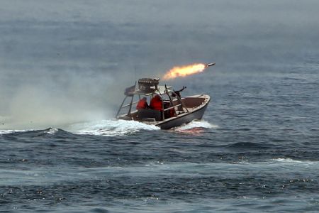 Iran unveils new speedboat