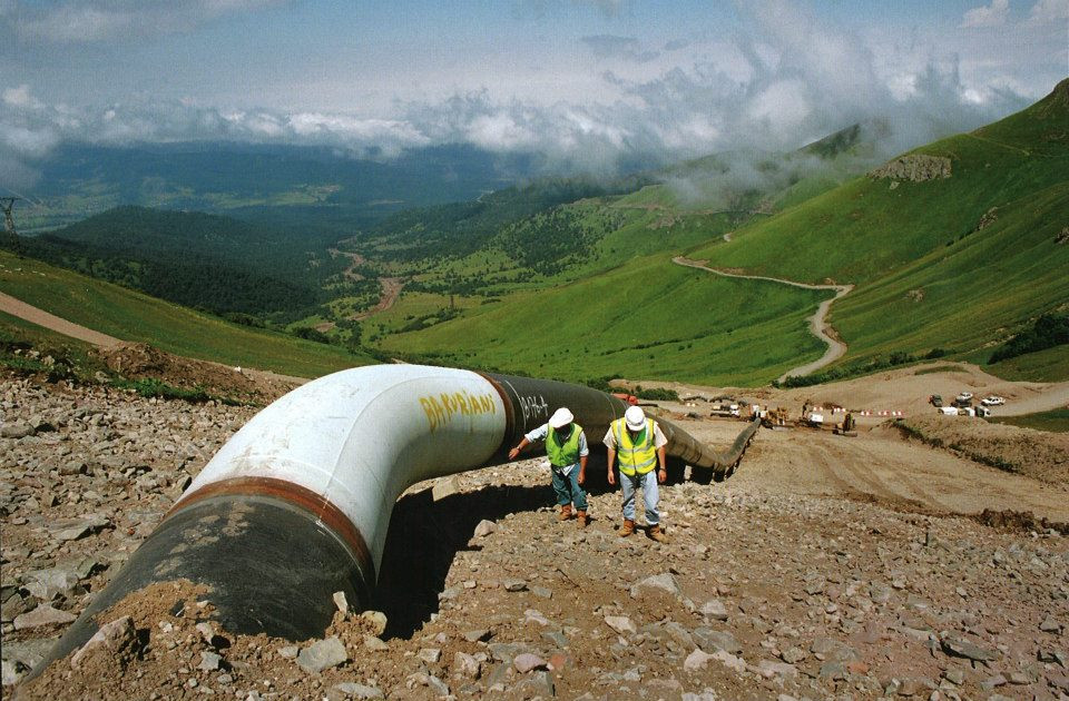 Baku-Supsa pipe's contribution to economic development of Azerbaijan, Georgia highlighted