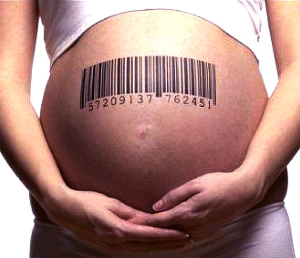 Surrogate motherhood fails to win Azerbaijani mentality