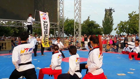 World Taekwondo Federation head visits Baku