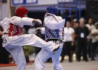 Azerbaijani taekwondo fighter wins silver in Russia