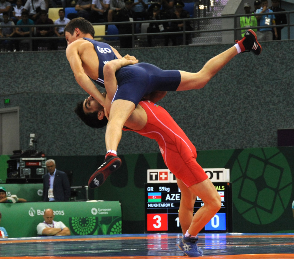 Two Azerbaijani wrestlers reach finals at Baku European Games