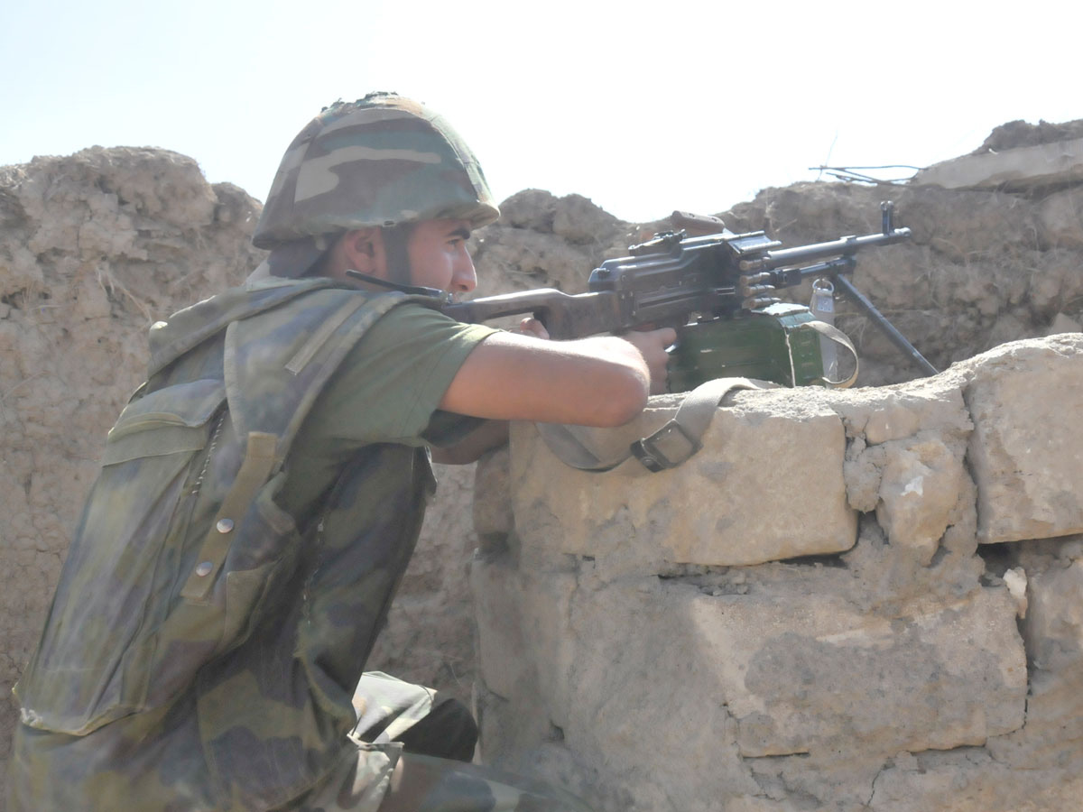 Armenian militaries continue to violate ceasefire with Azerbaijan