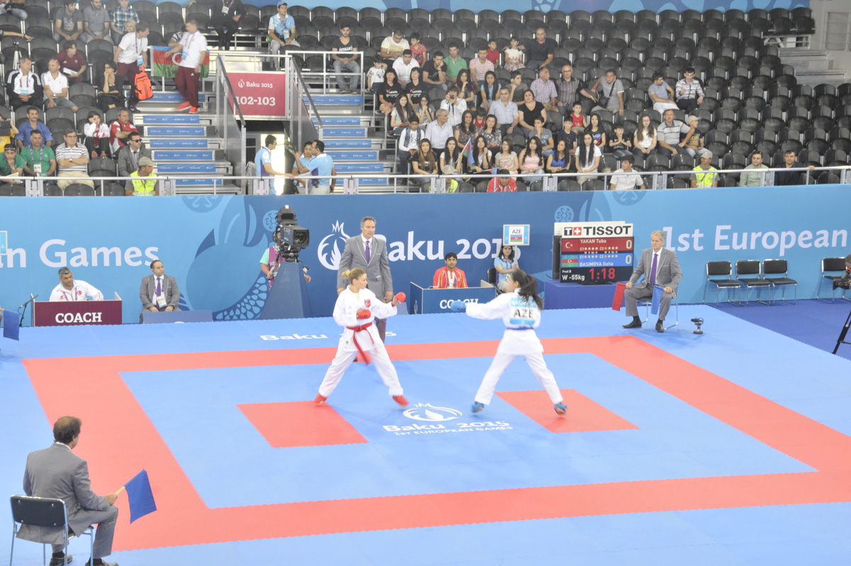 Baku 2015: two Azerbaijani karatekas reach finals