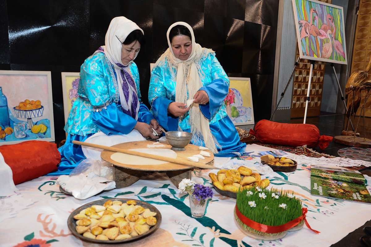 Feel Azerbaijani culture with Ages’ memory project