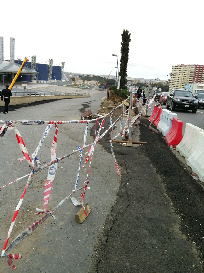 Landslides intensifies in Baku