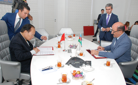 Azerbaijan, Vietnam sign cultural co-op program