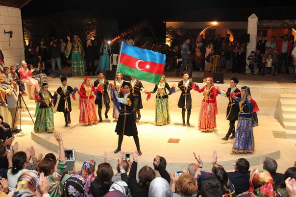 Azerbaijan to submit to UNESCO group dance Yalli in 2017