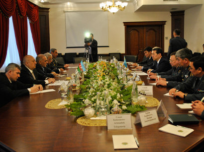 Azerbaijan, Kazakhstan mull co-op in defense industry