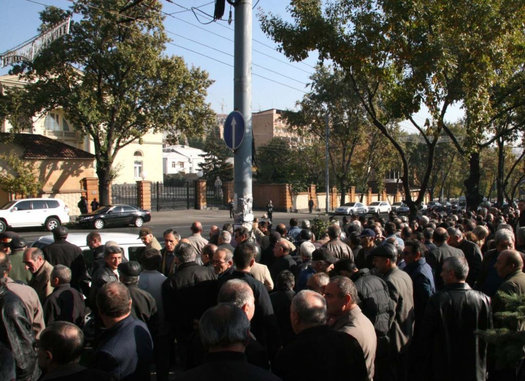 Public dissatisfaction on rise in Armenia